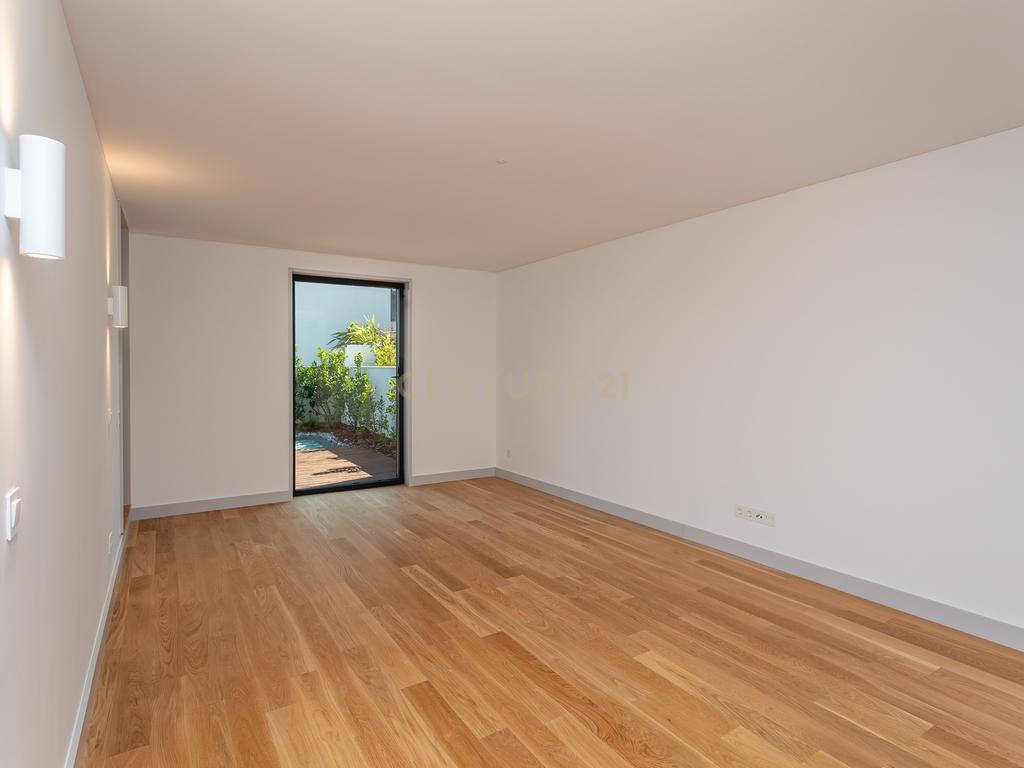 Moradia Construção Nova T3 + 2 com acabamentos Premium - Image 38