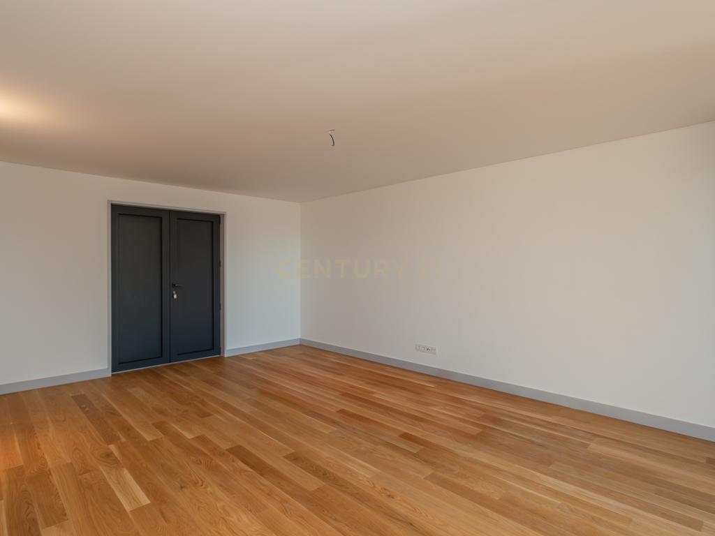 Moradia Construção Nova T3 + 2 com acabamentos Premium - Image 40