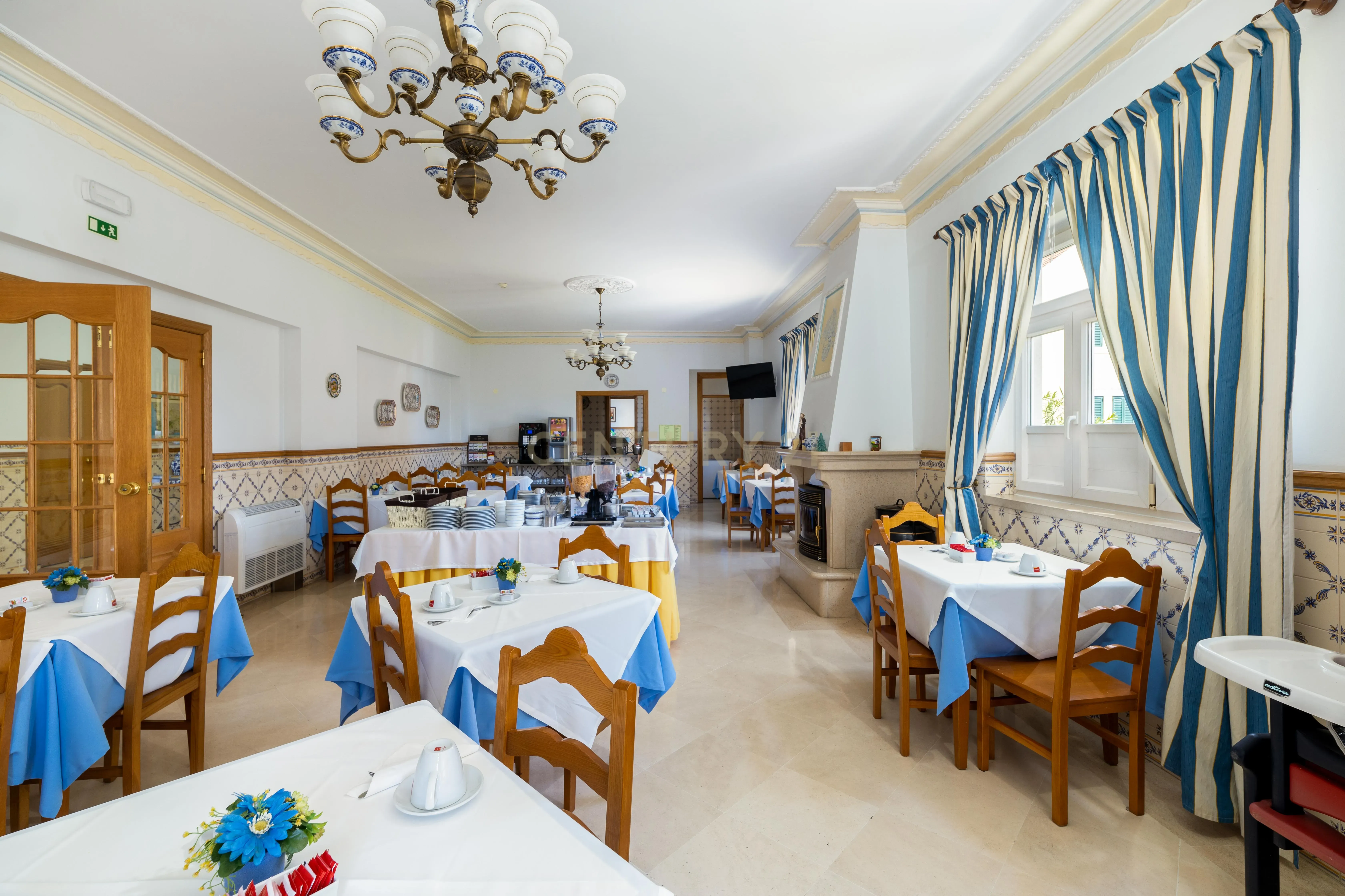 Hotel de Charme no Estoril - Image 18