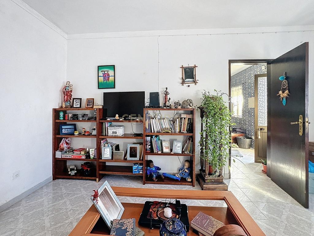 Moradia T3 + T2 + T2  ,  Com lindo  Terreno em Sao Martinho do Porto - Image 38