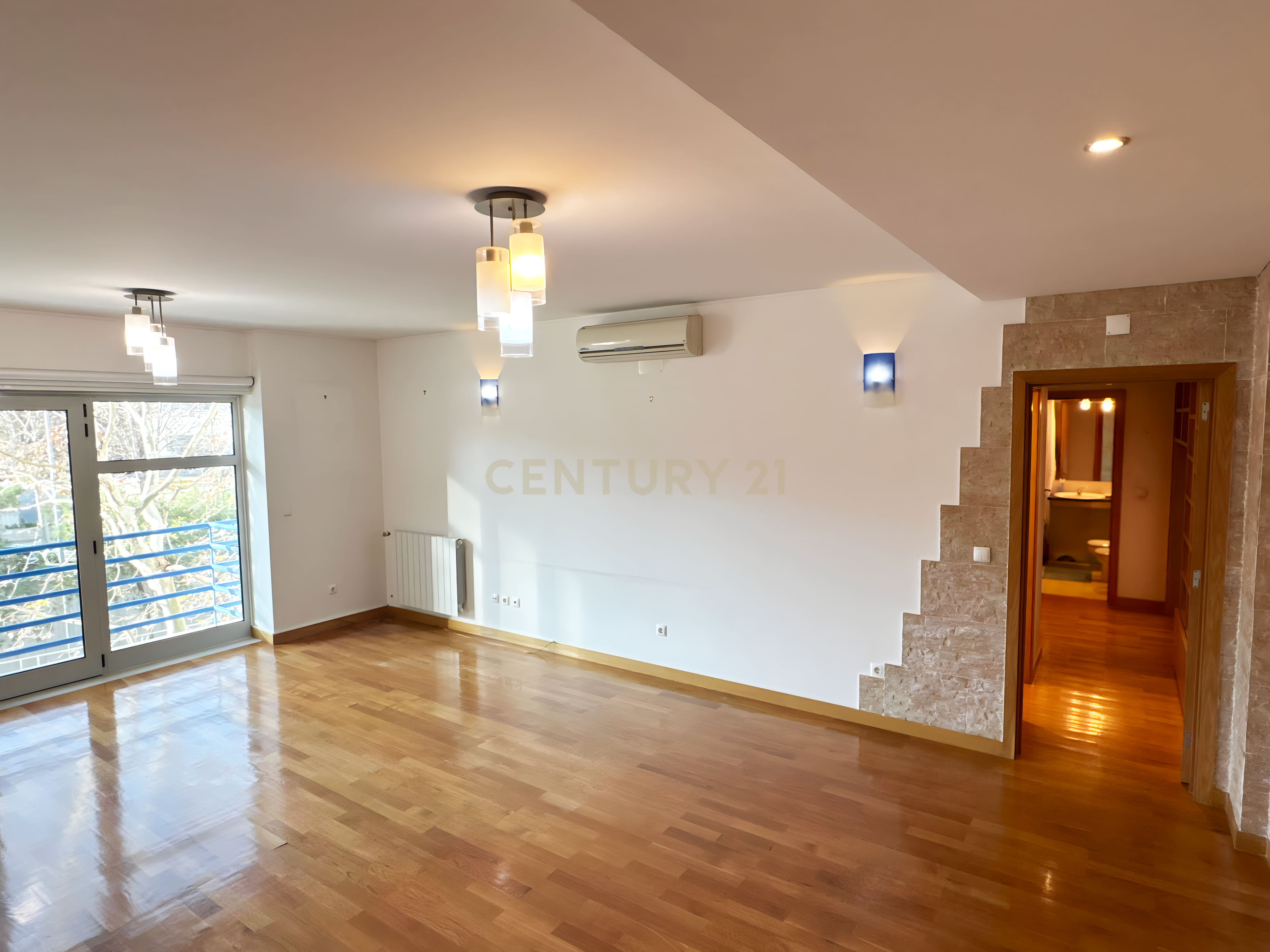 Exclusivo T2 no Parque das Nações – Design, Segurança e Localização Privilegiada! - Image 3