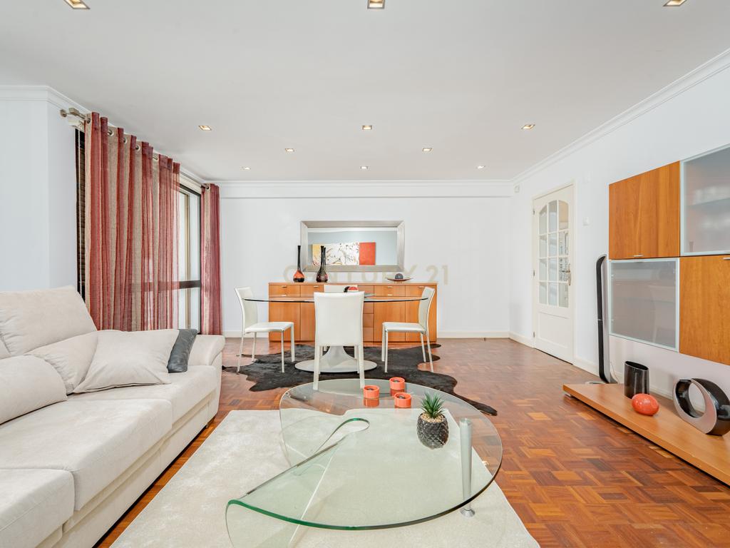 Apartamento T2 Mobilado e Equipado na Achada - Viva com Comodidade - Image 4