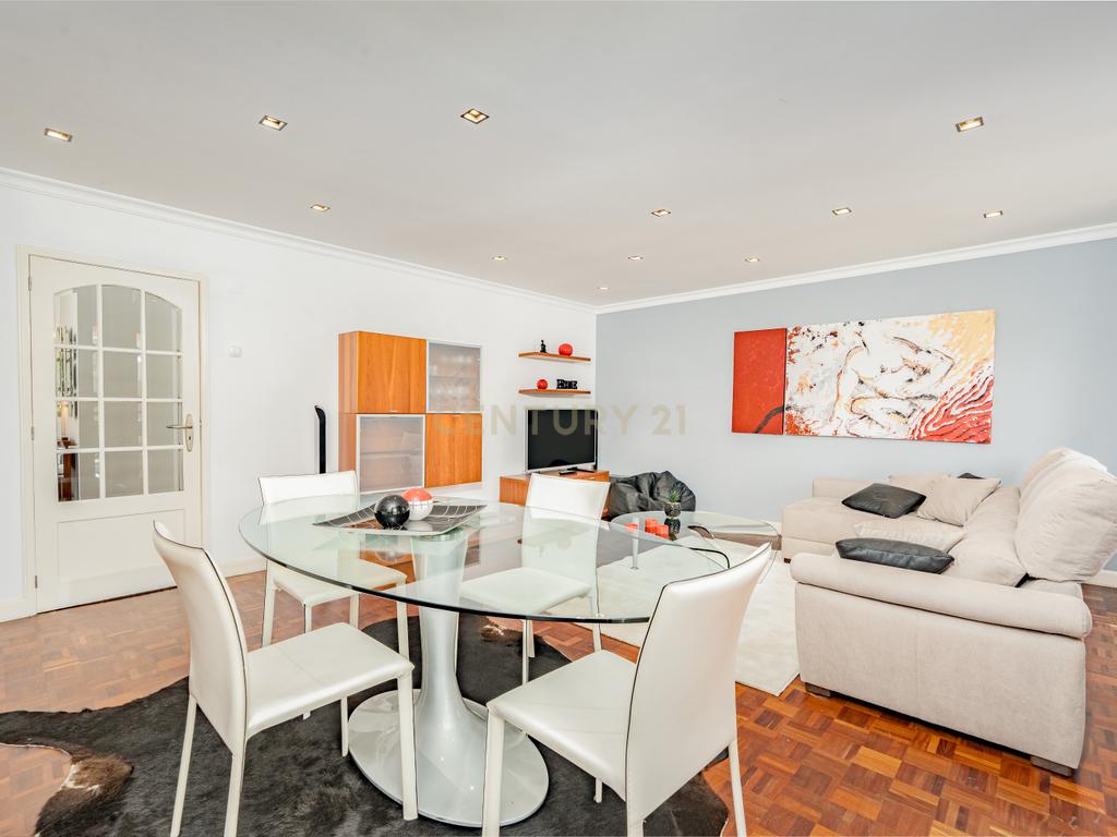 Apartamento T2 Mobilado e Equipado na Achada - Viva com Comodidade - Image 6