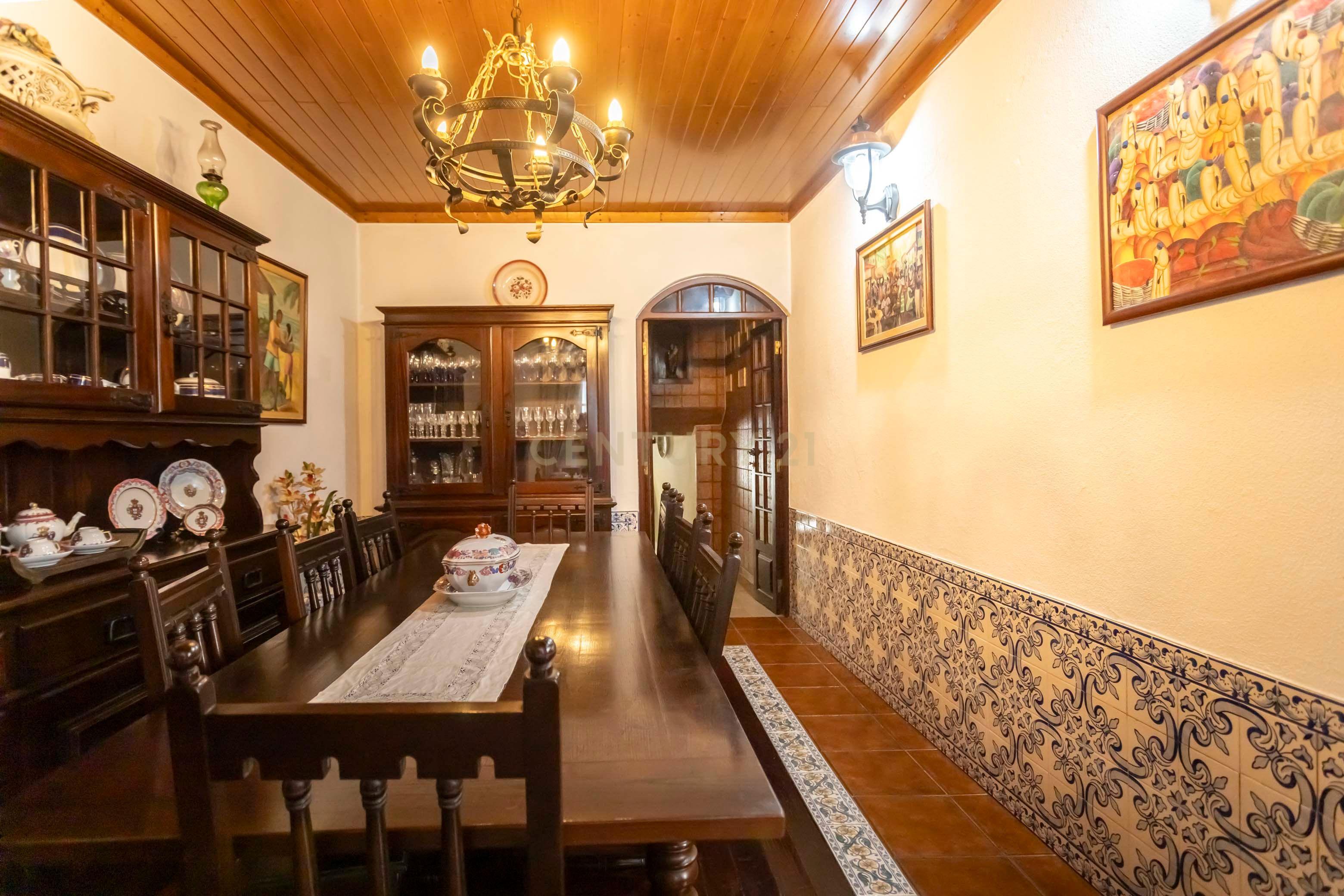 Moradia com 8 divisões na Aldeia da Piedade - Image 26