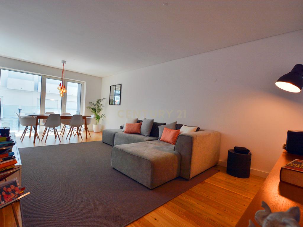 Apartamento T1 em Campo de Ourique, Rua Correia Teles - Image 5