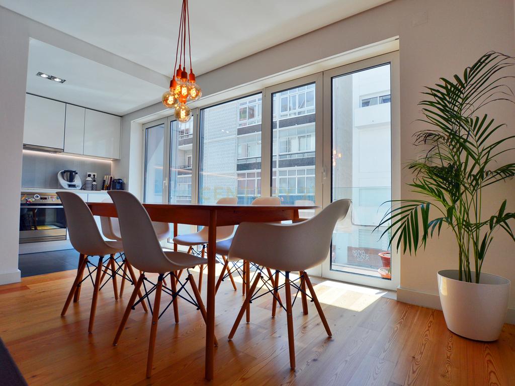 Apartamento T1 em Campo de Ourique, Rua Correia Teles - Image 3