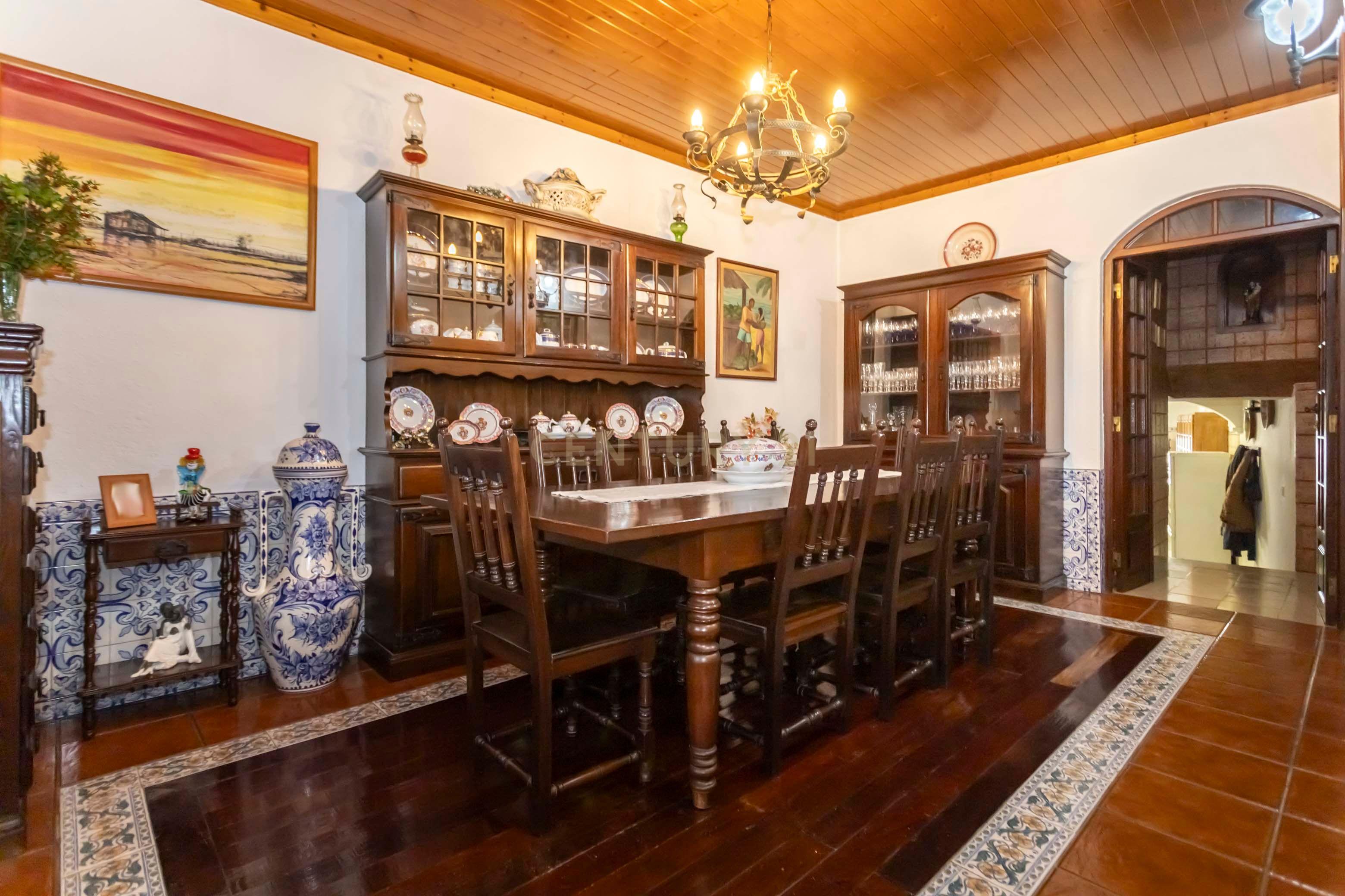 Moradia com 8 divisões na Aldeia da Piedade - Image 25
