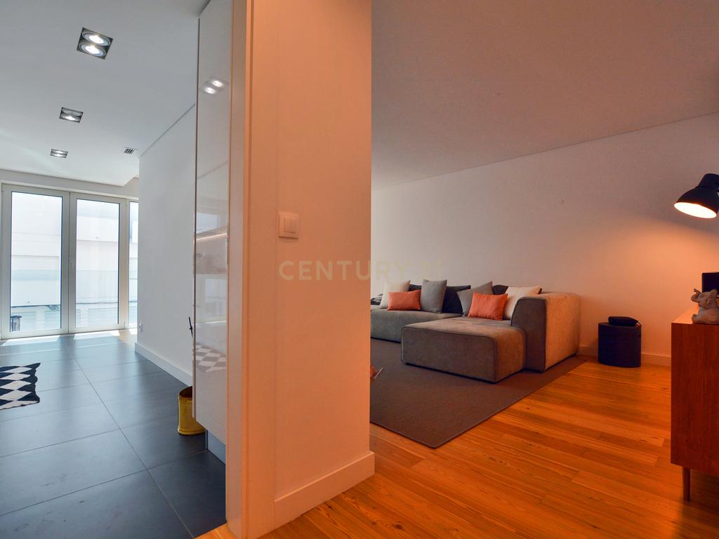Apartamento T1 em Campo de Ourique, Rua Correia Teles - Image 6