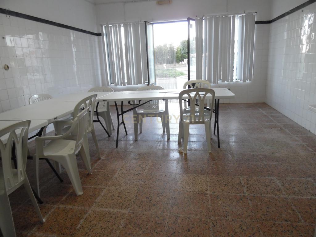 Edifício Comercial em Palmela - Oportunidade Única por 165.000€ - Image 18