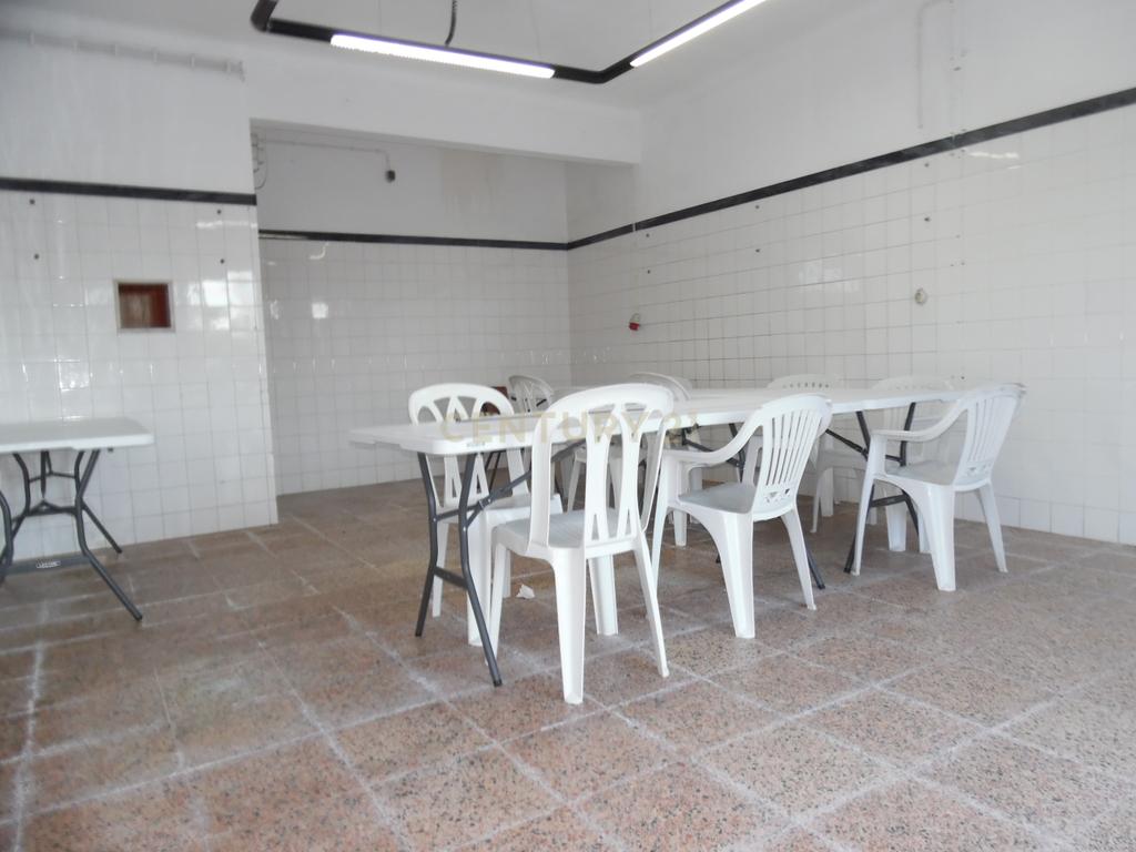 Edifício Comercial em Palmela - Oportunidade Única por 165.000€ - Image 34