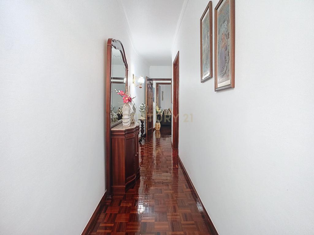 Exelente oportunidade! Moradia T4 localizada na freguesia dos Arrifes | Ponta Delgada | Ilha de São Miguel - Image 14