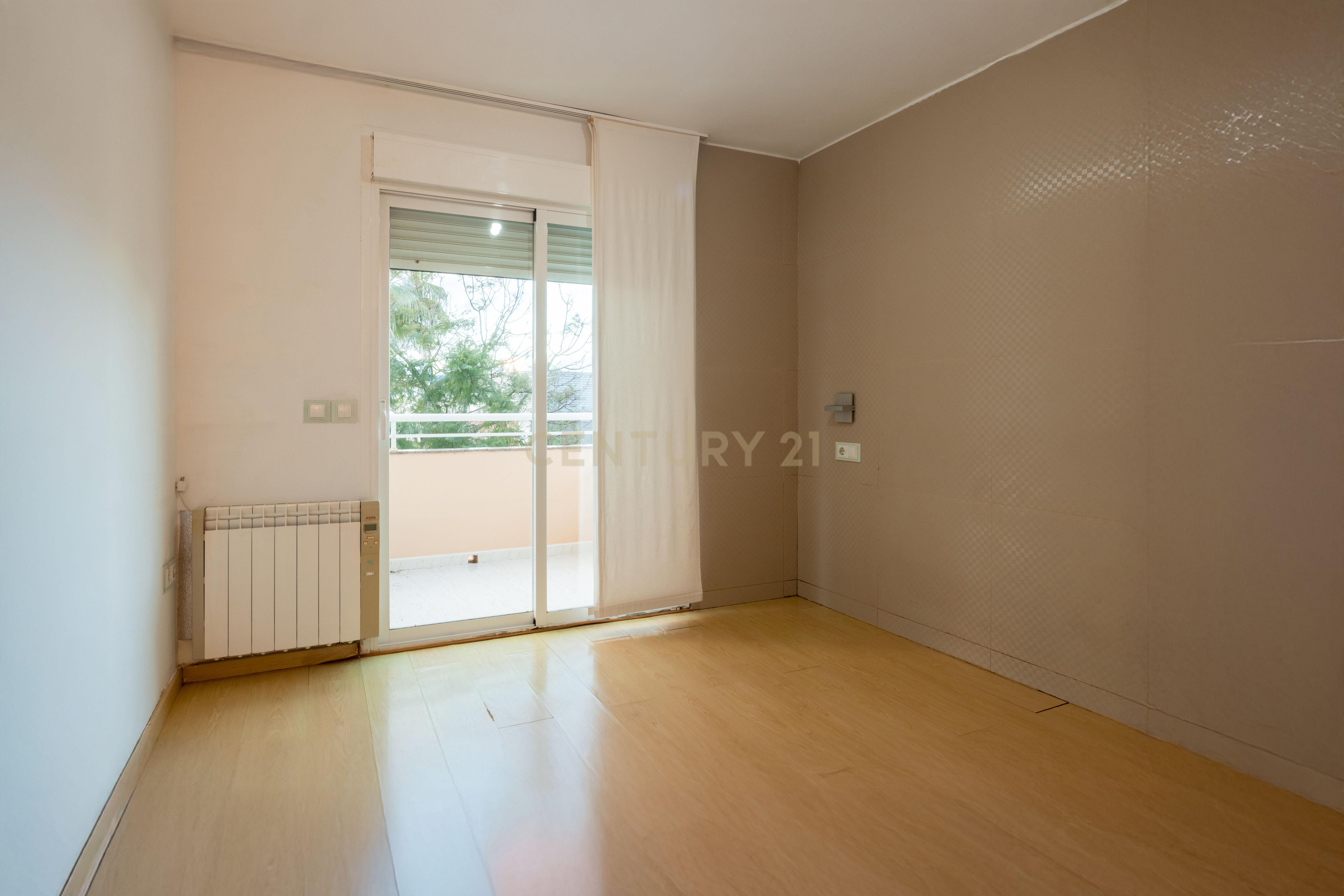 undefined - Image 9