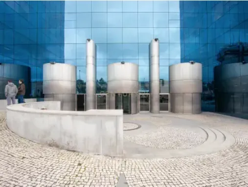 Escritórios Amoreiras Square | Desde 459 € para 2 pessoas | Variadas opções de escritório, coworking e lounge working em Lisboa - Image 1