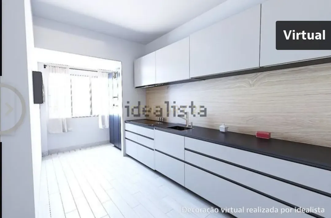 Moradia com anexo, no centro de Almada! - Image 1