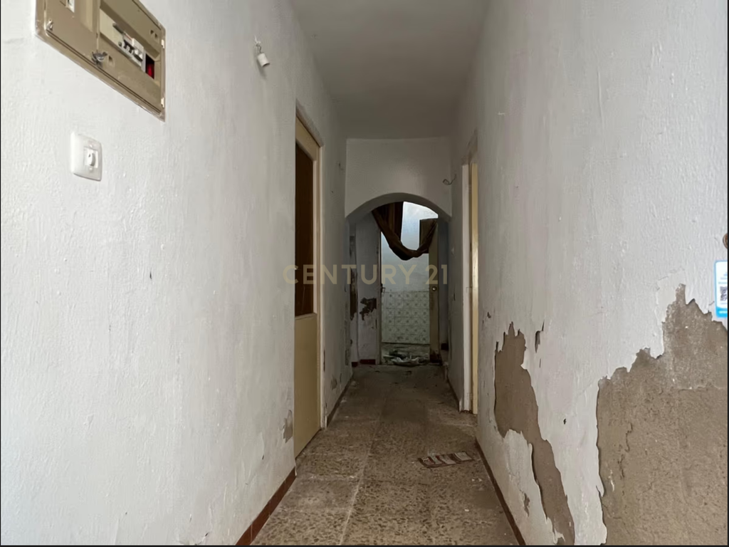 undefined - Image 2