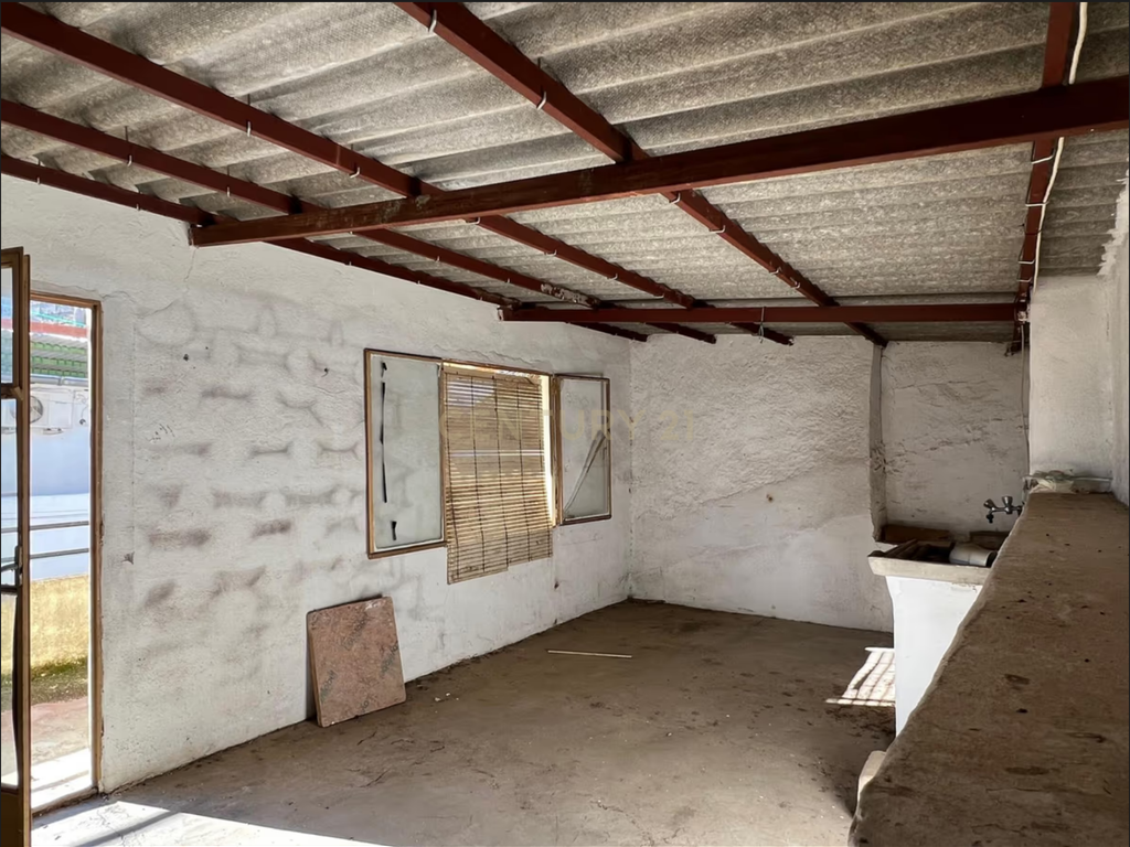undefined - Image 13