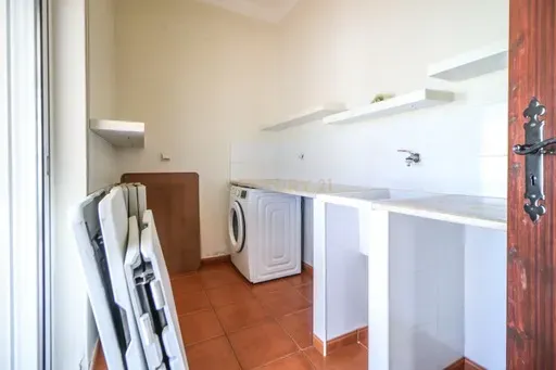 MORADIA T4 COM PISCINA - Image 55