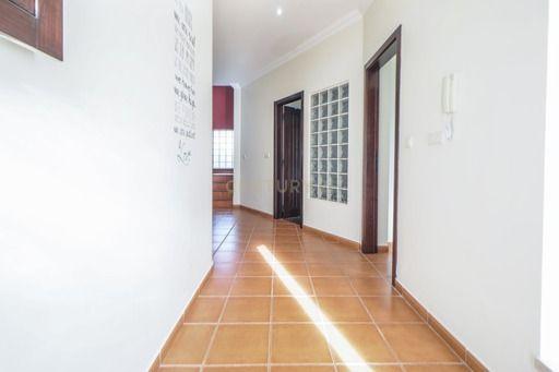 MORADIA T4 COM PISCINA - Image 8
