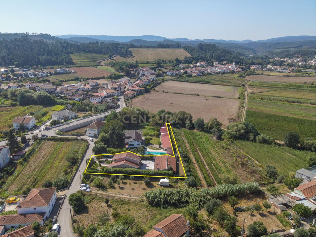 Casa Isolada em Coimbra com 5 Quartos e 4 Casas de Banho - Image 47