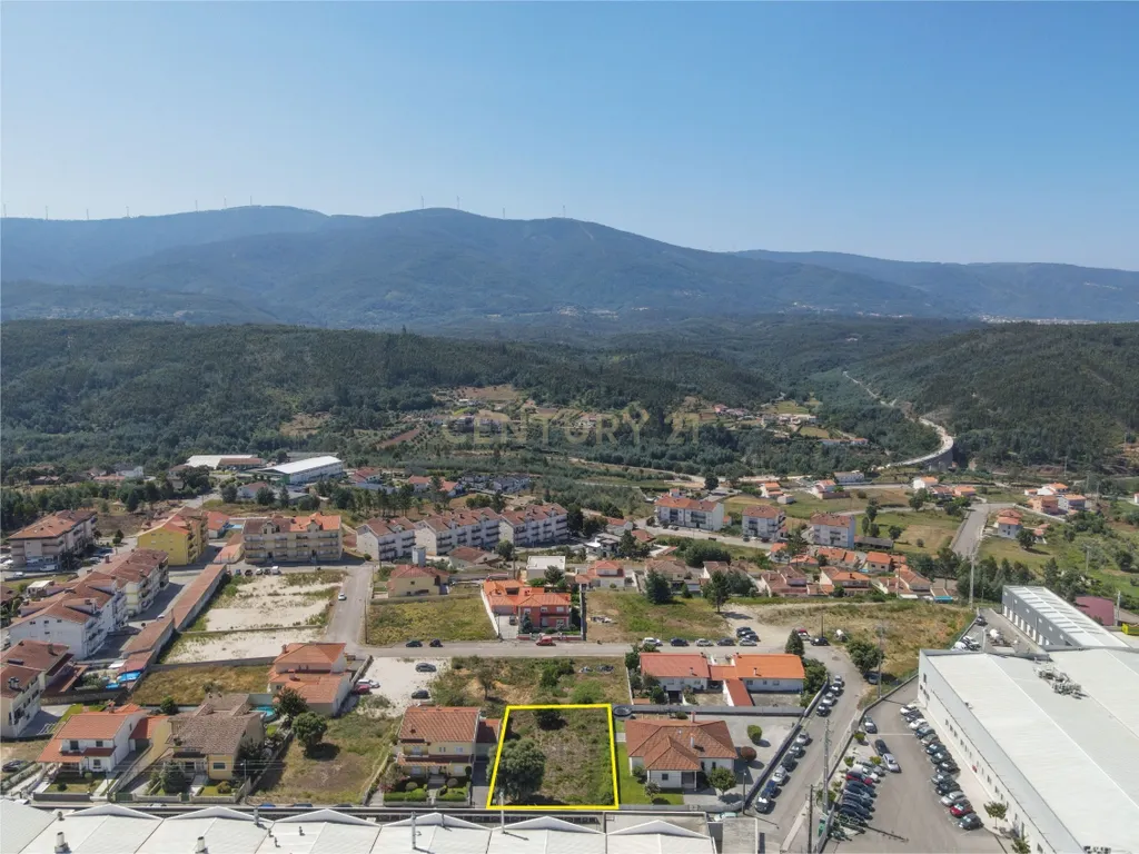 Lote de terreno urbano - Serpins - Image 4