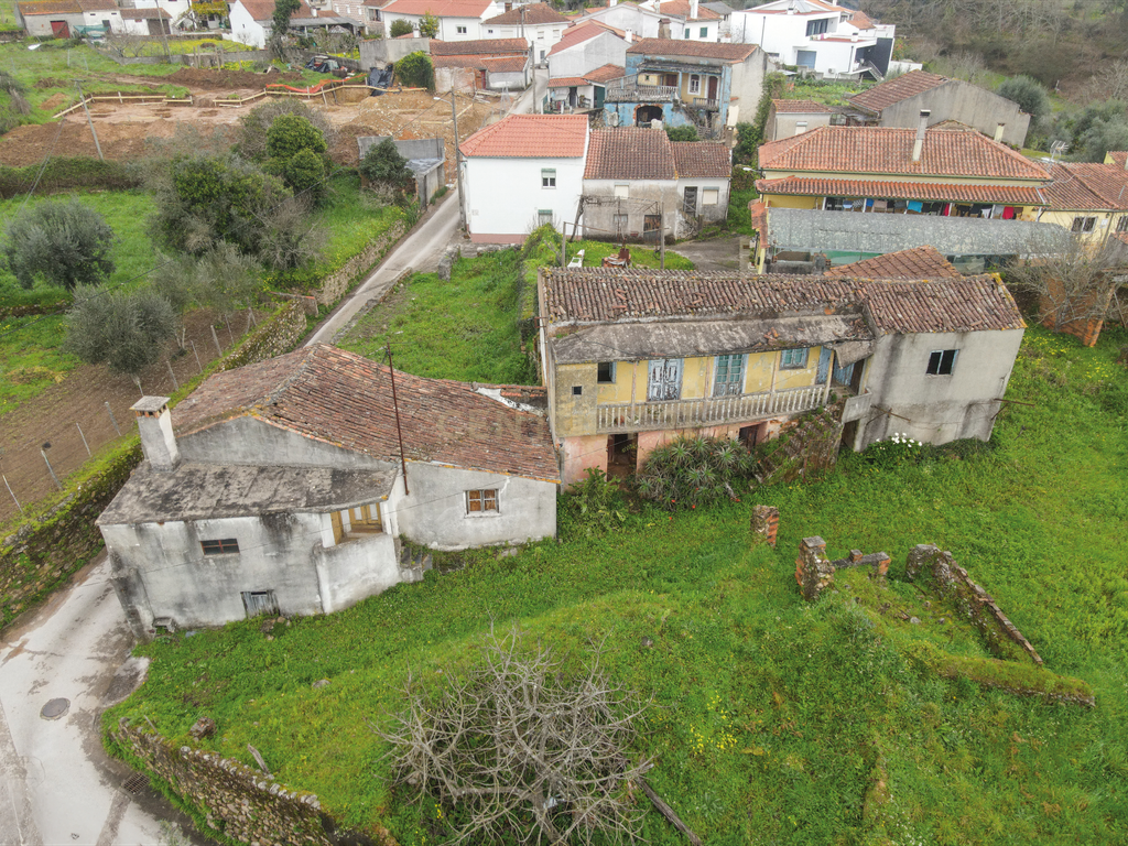 Propriedade com excelente potencial de reconstrução - Image 8
