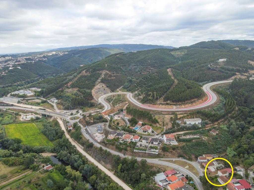 Terreno para construção - Próximo da cidade de Coimbra - Image 4