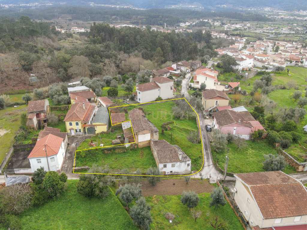 Propriedade com excelente potencial de reconstrução - Image 4