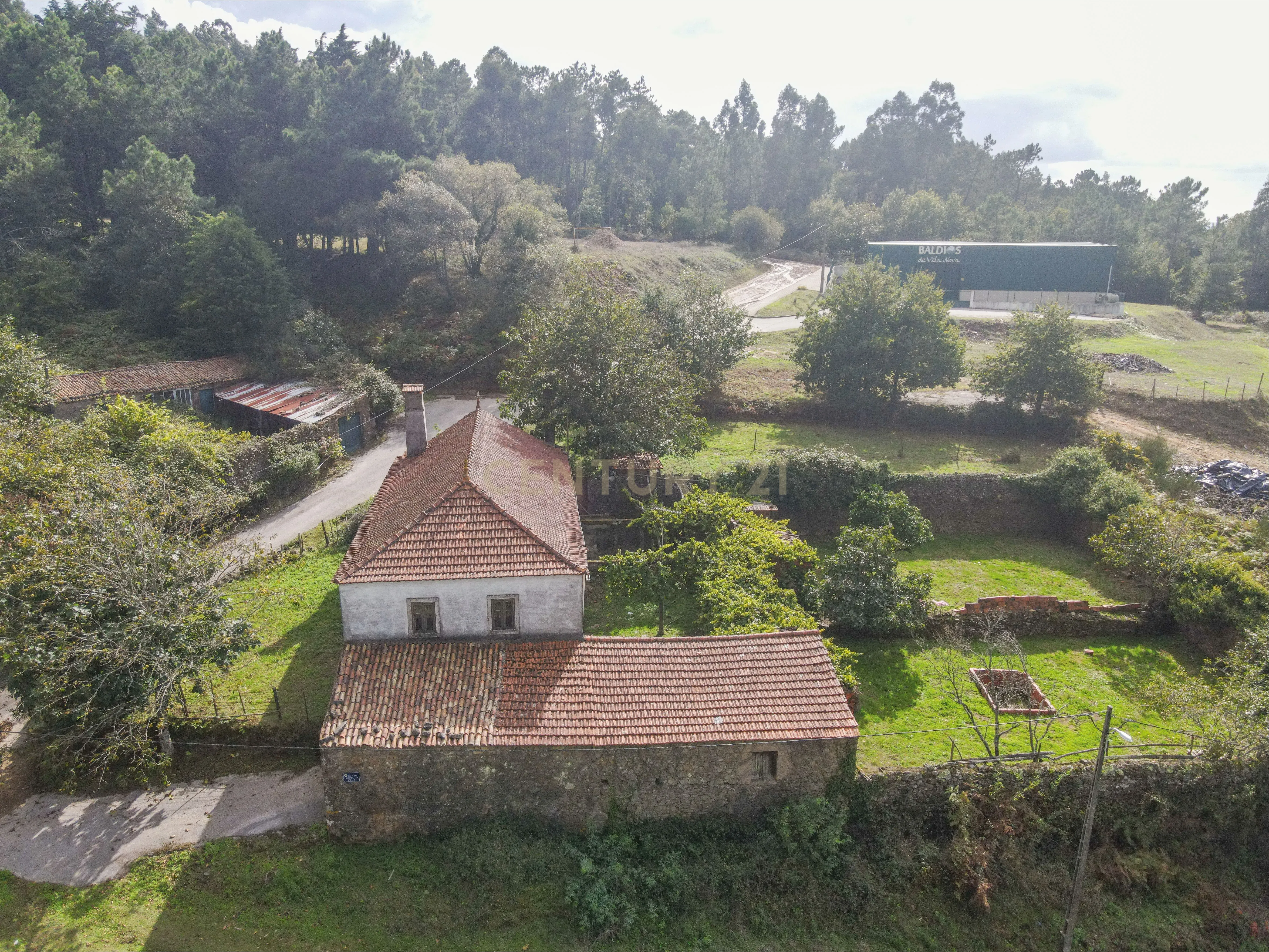 Moradia T3 com terreno e poço - Image 31