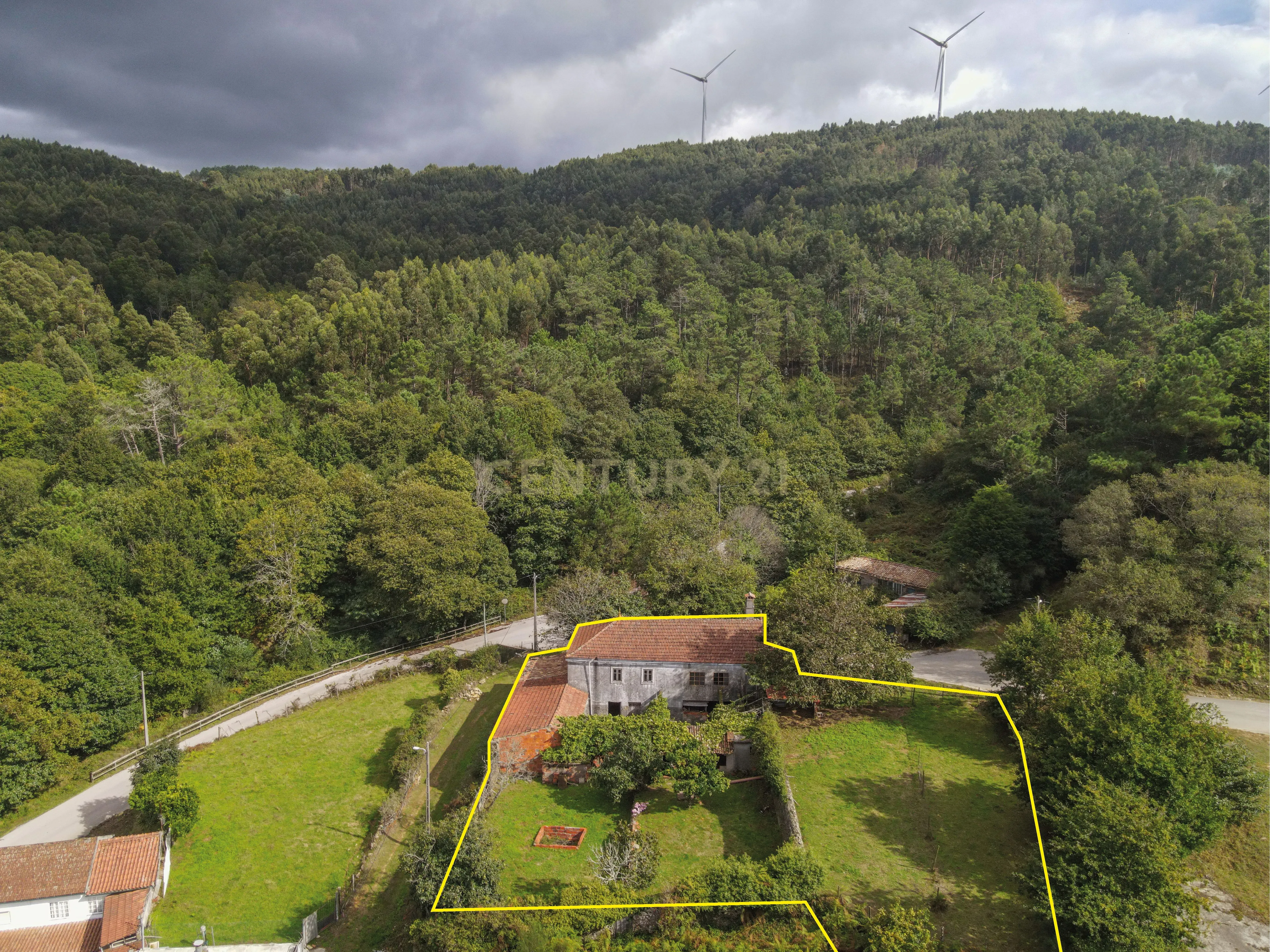 Moradia T3 com terreno e poço - Image 30
