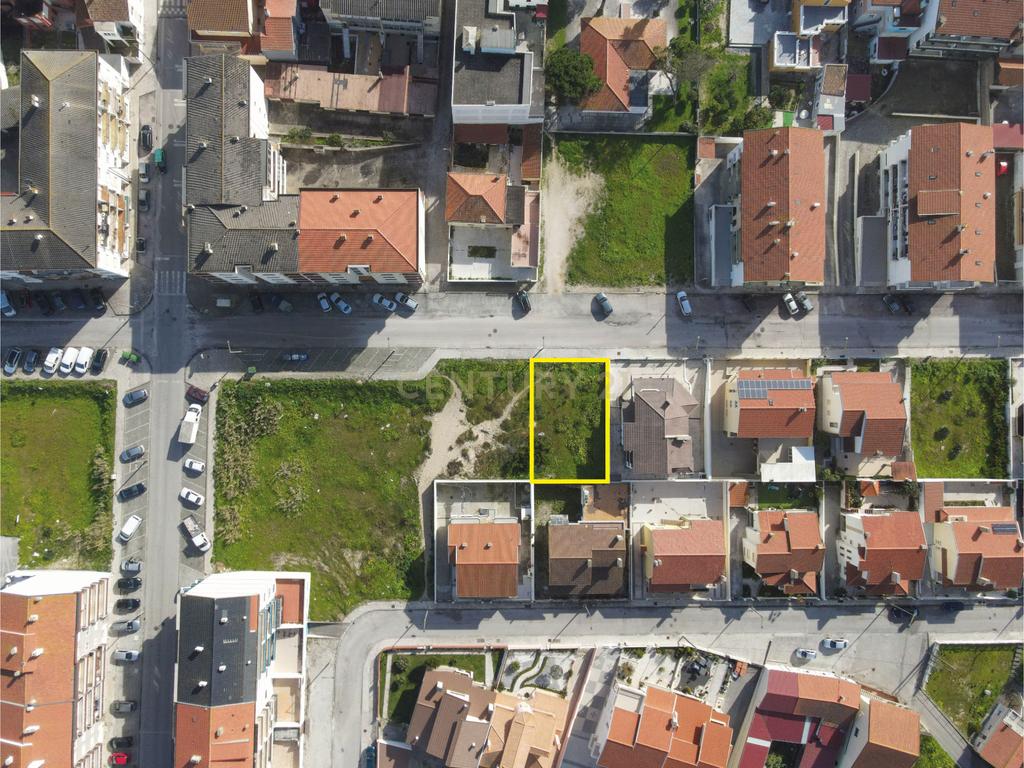 Lote Terreno na Figueira da Foz para construção - Image 1