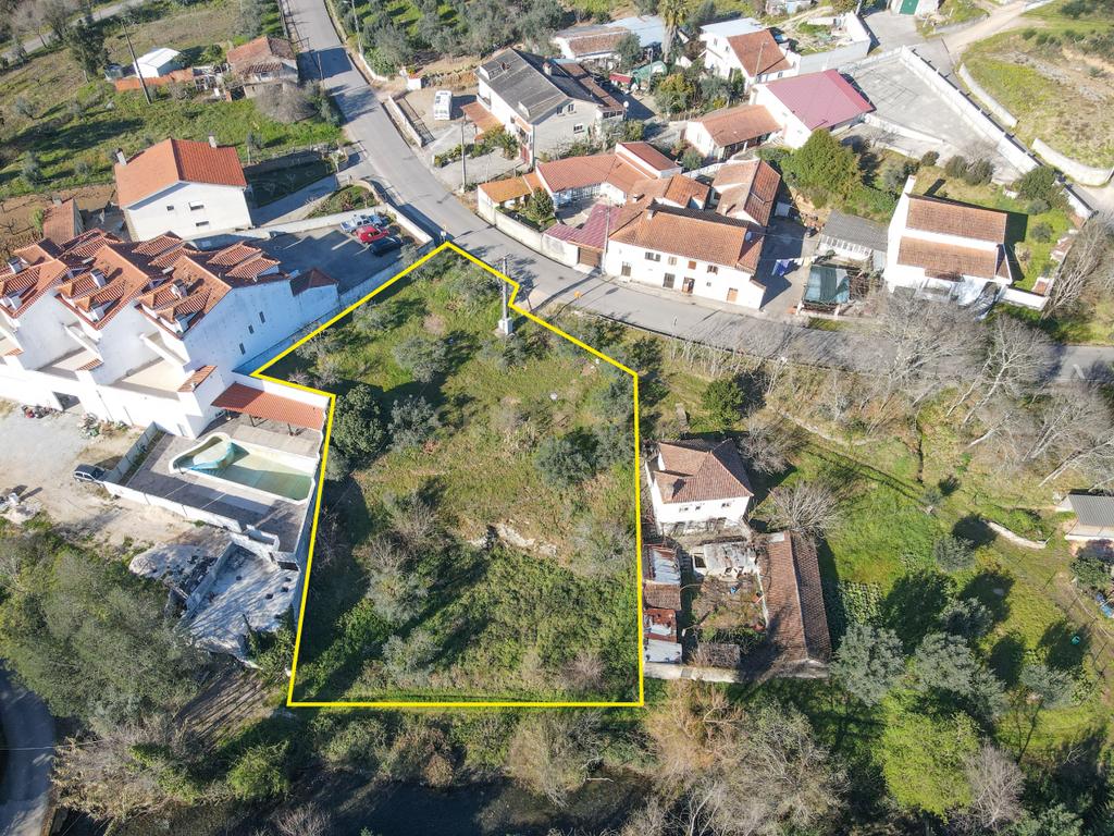 Terreno para construção - Image 1