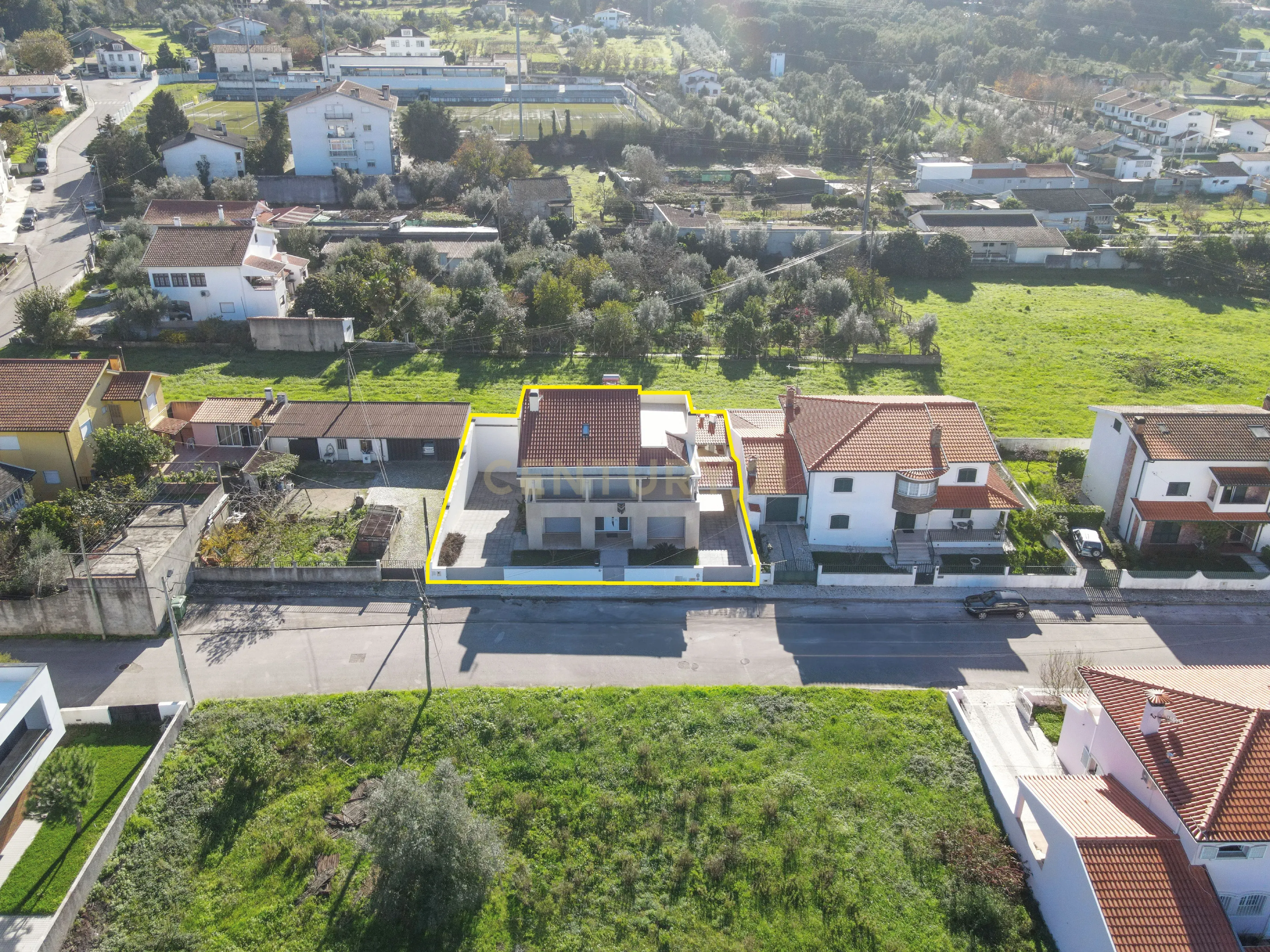 Moradia T4 - Em excelente estado - Image 88