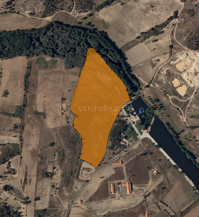 Oportunidade Única de Investimento - Projeto de Complexo Turístico na Guarda - Image 5