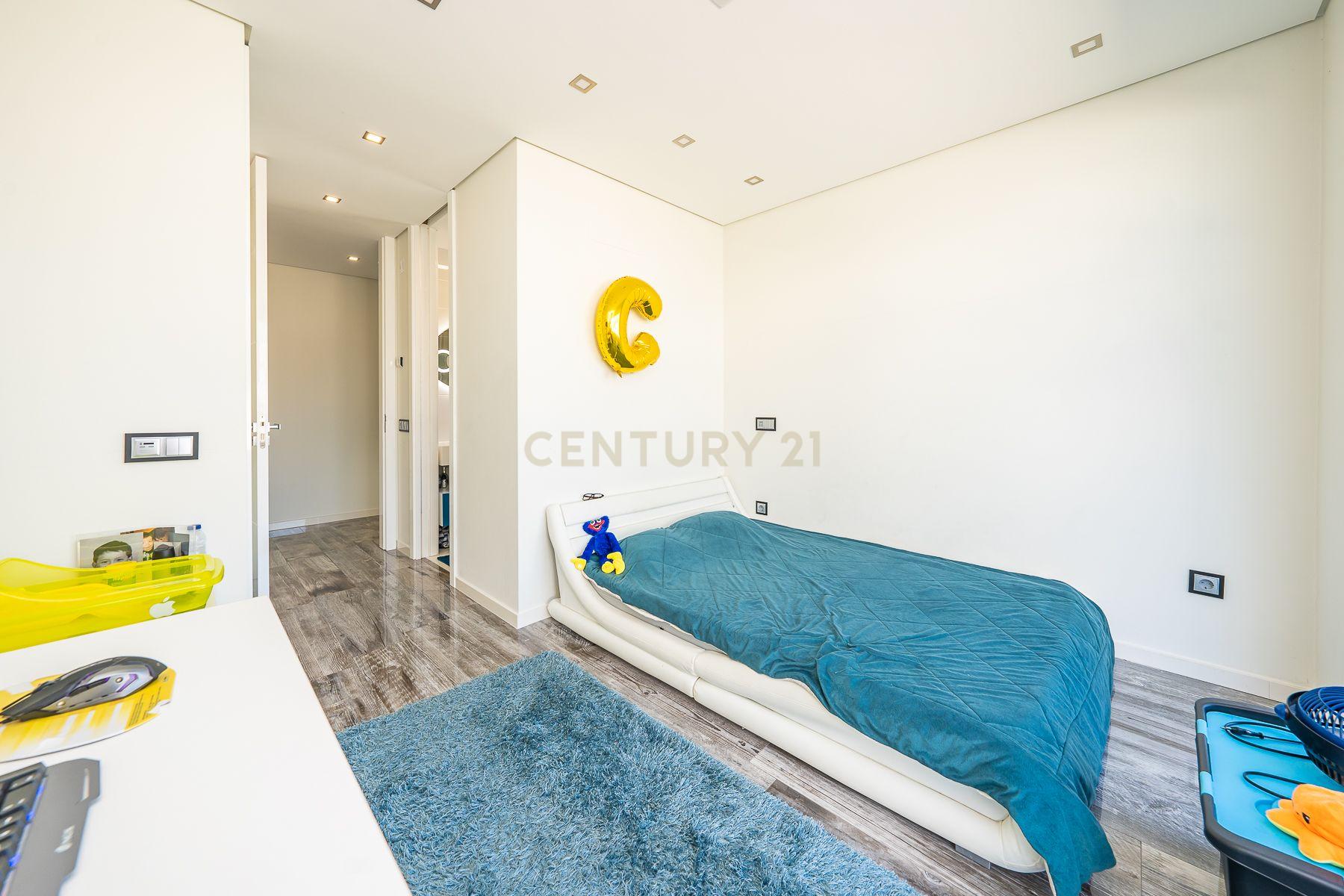 Extraordinária Moradia de Luxo T6 + 1 com Piscina e Jacuzzi , Quinta da Serralheira, Setúbal - Image 39