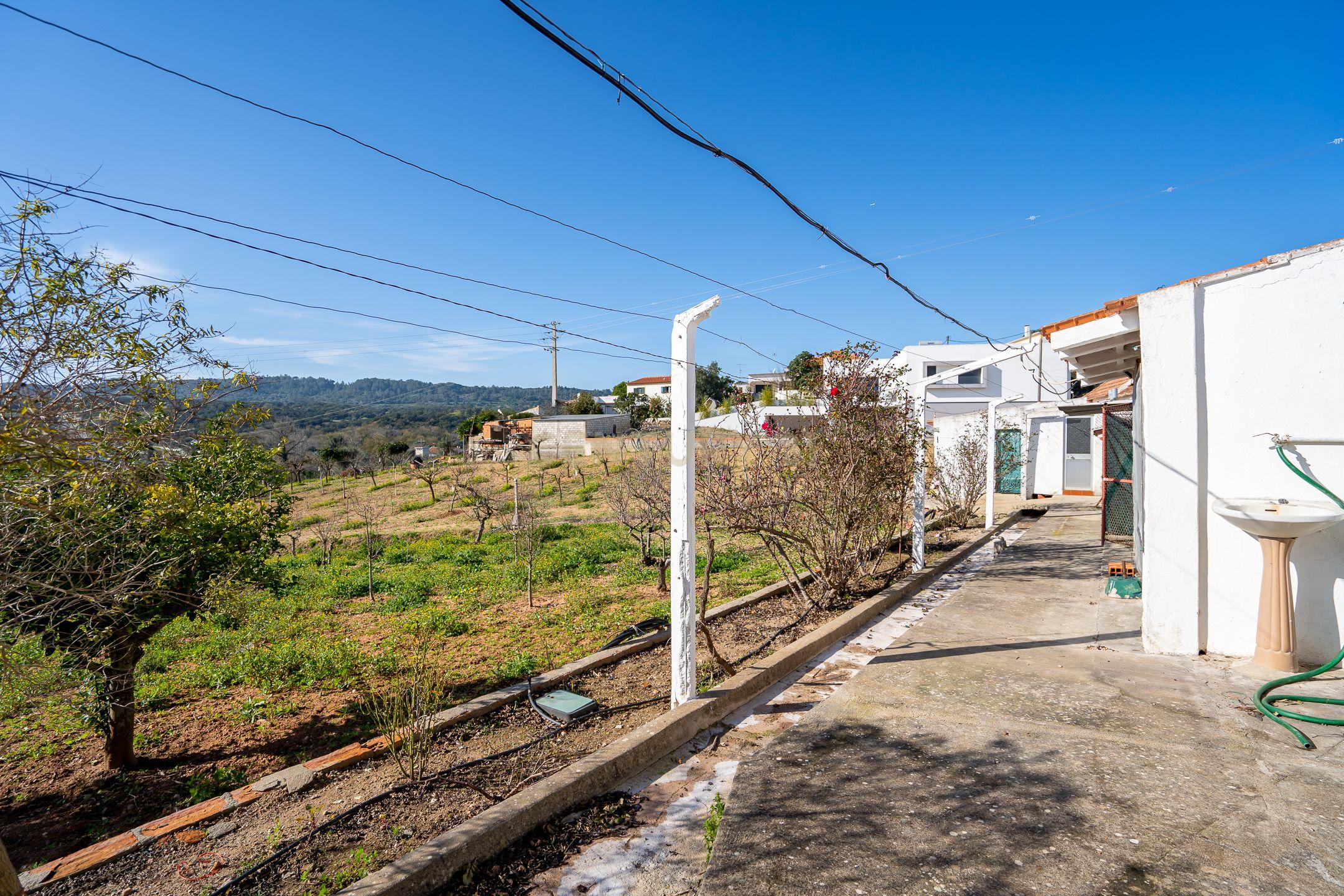 Encanto Rústico em Setúbal: Casa T3 com Quinta Acolhedora - Image 53