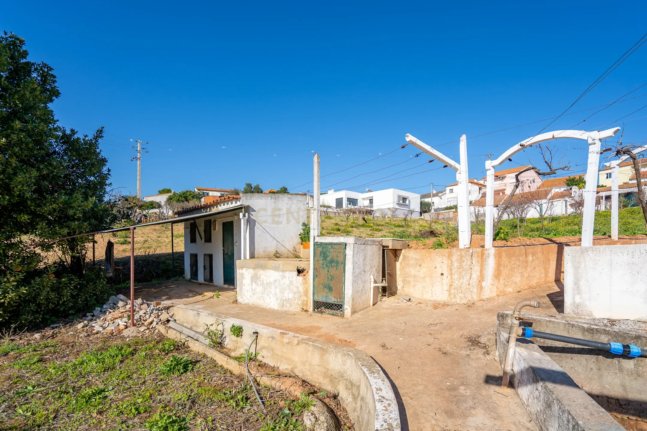 Encanto Rústico em Setúbal: Casa T3 com Quinta Acolhedora - Image 52