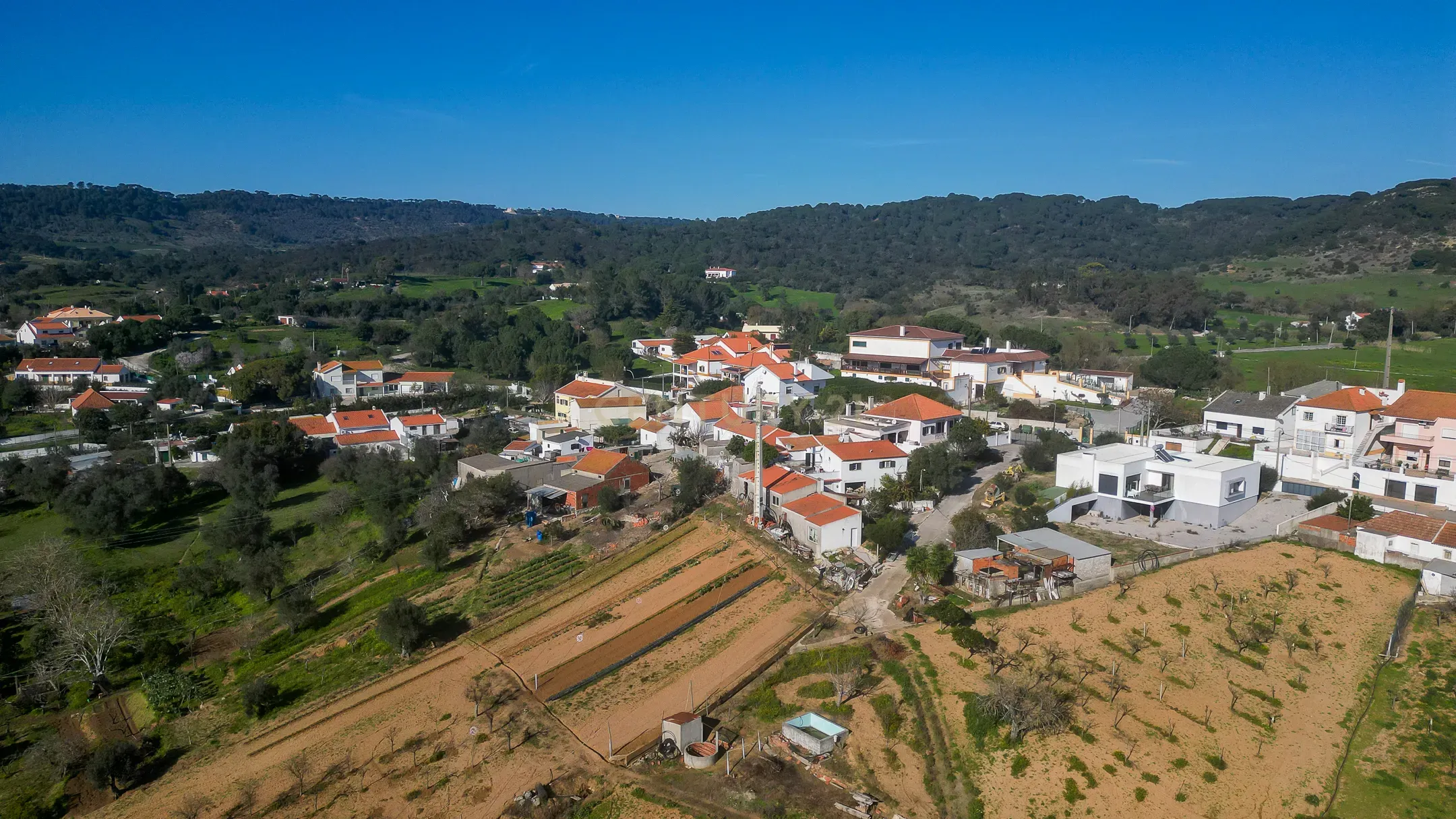 Encanto Rústico em Setúbal: Casa T3 com Quinta Acolhedora - Image 65