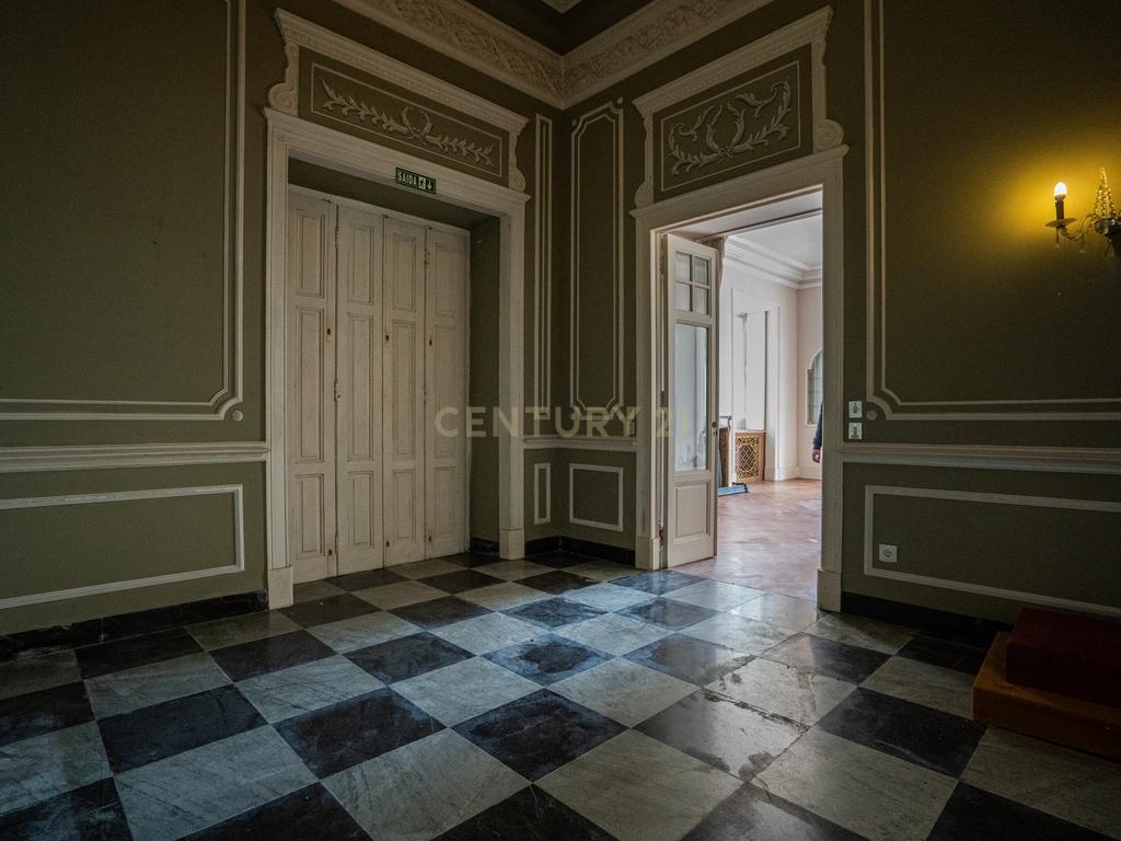PALACETE EM SÃO PEDRO DE PENAFERRIM - SINTRA - Image 23