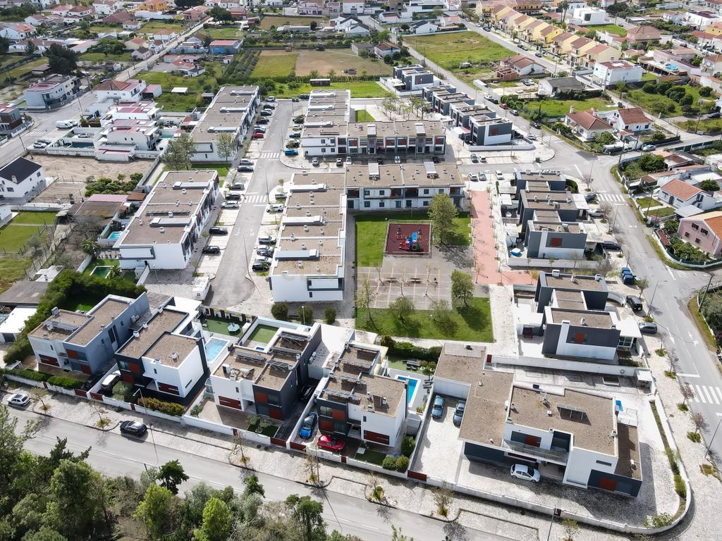 Futuro Apartamento T3, Urbanização Quinta da Torre, Palmela - Image 23