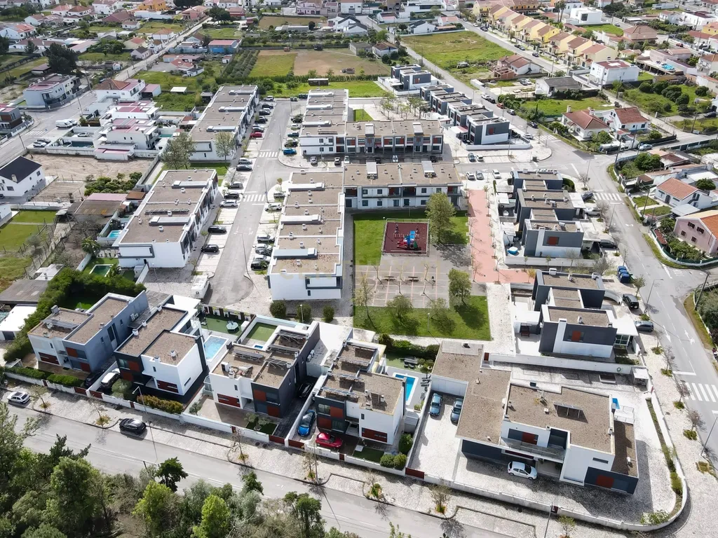 Futuro Apartamento T3, Urbanização Quinta da Torre, Palmela - Image 23