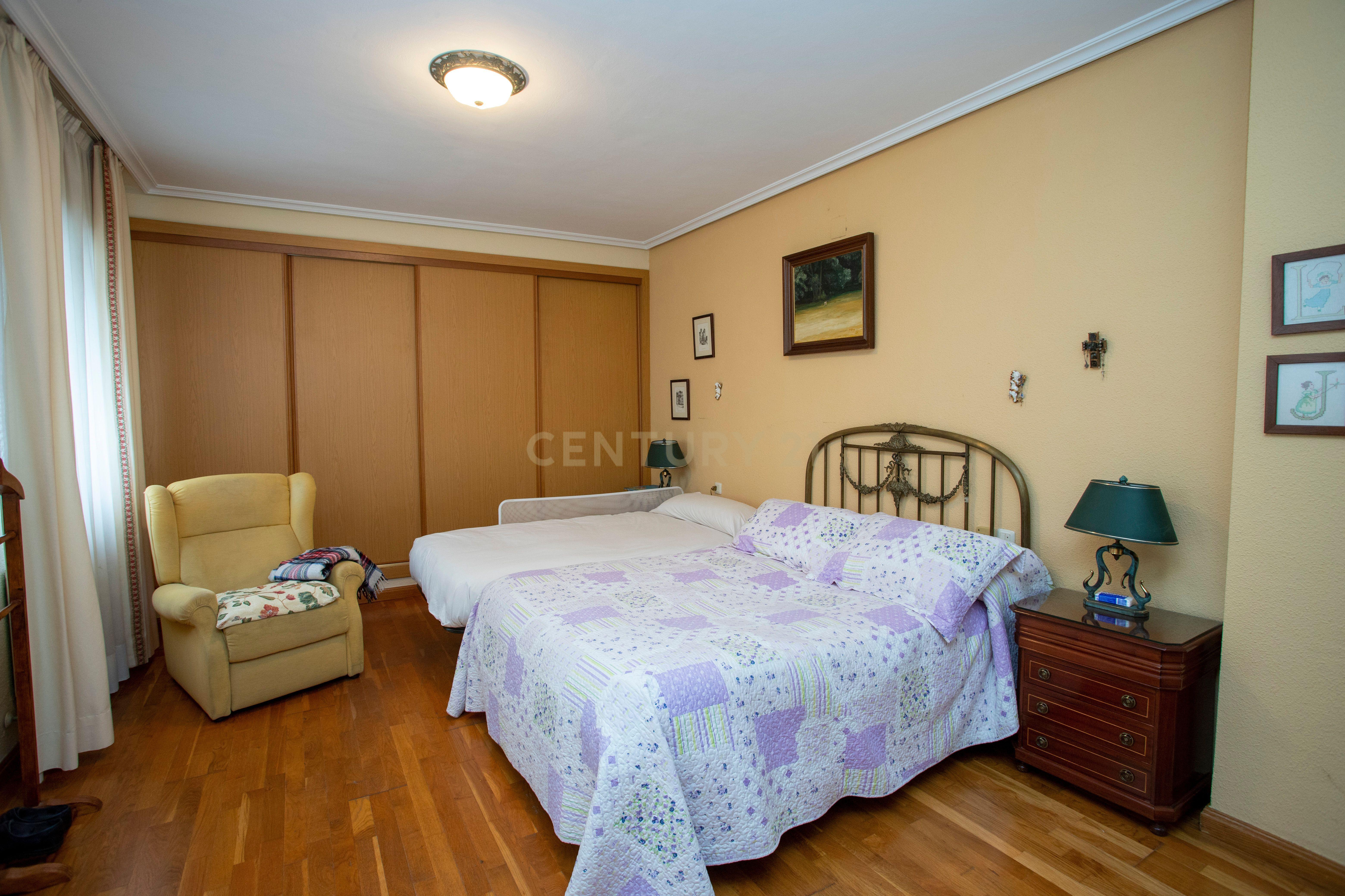 undefined - Image 12