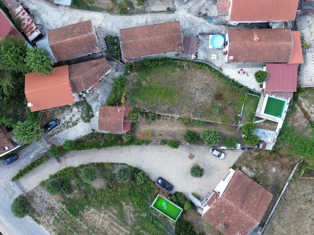Moradias T2 e T3 no Lugar de Faia - Celorico Basto com terreno - Image 4
