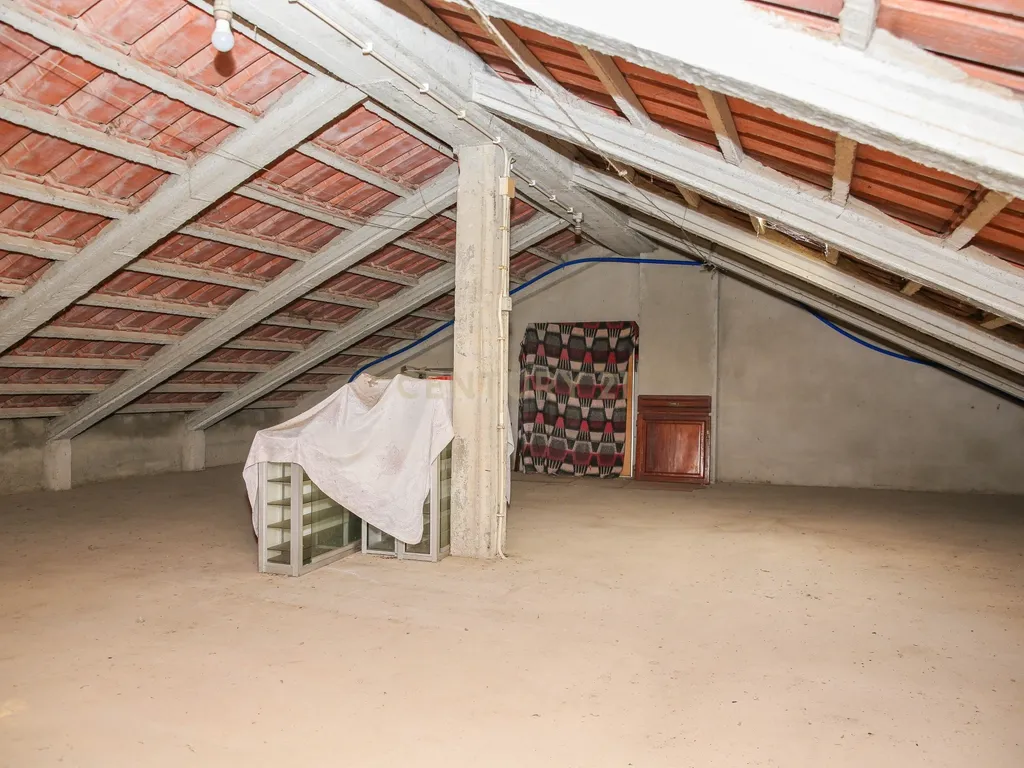 Prédio em Propriedade Total - Habitação e Comércio - Image 100