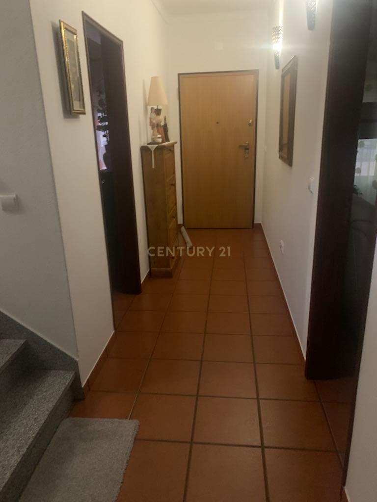Moradia T3 em Vendas Novas - Image 2