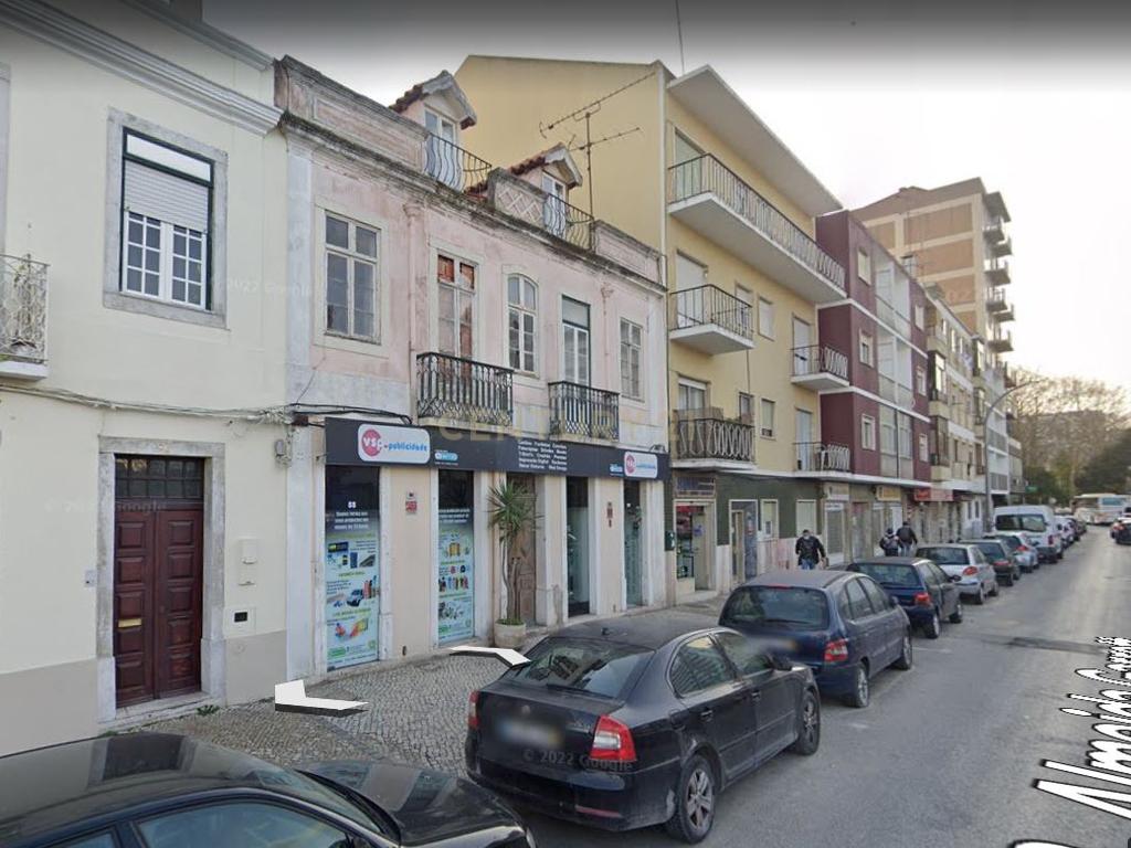 Prédio com 370m2 no Bairro Salgado para remodelação total - Image 53
