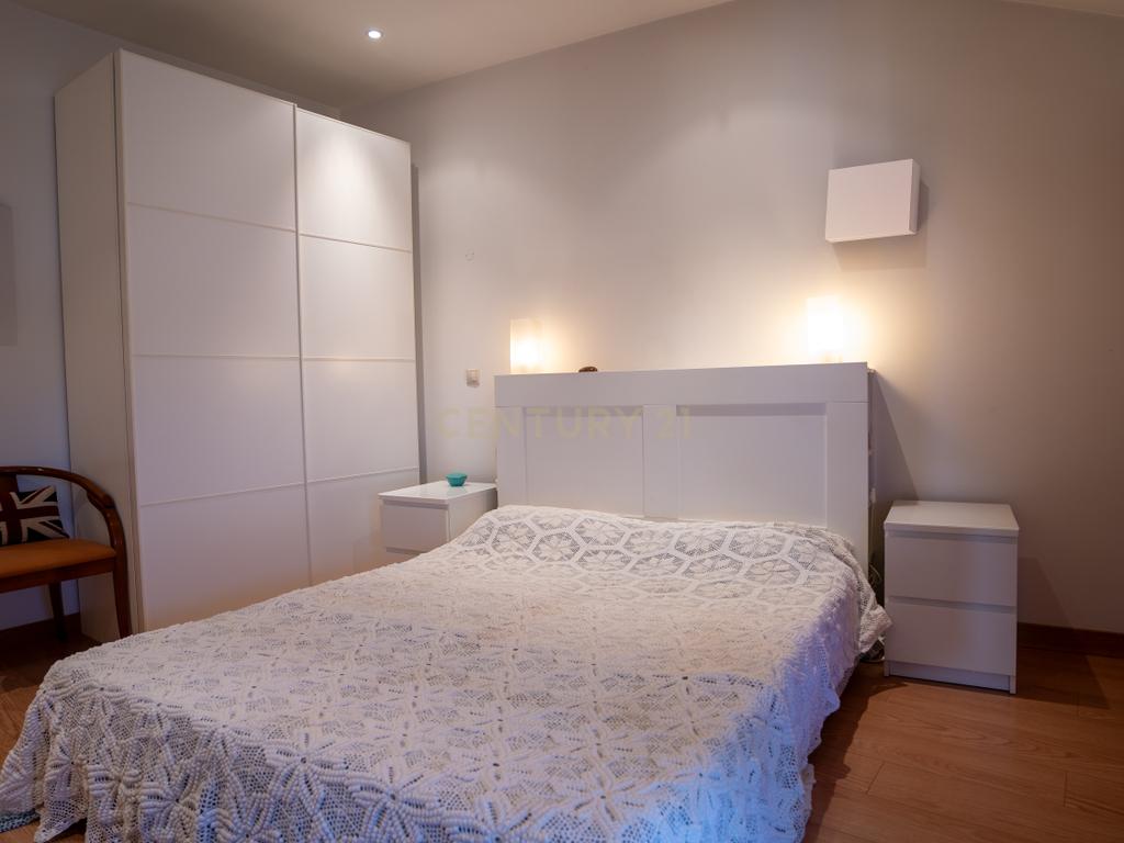 Apartamento com Terraço T2  de Charme em Benfica - Excelência e Conforto - Image 19