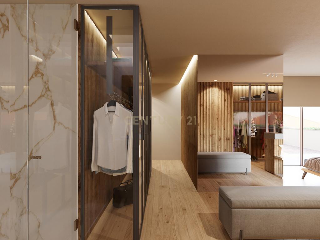 Moradia V4 em Miramar, a 50 metros da praia e do golf - Image 25