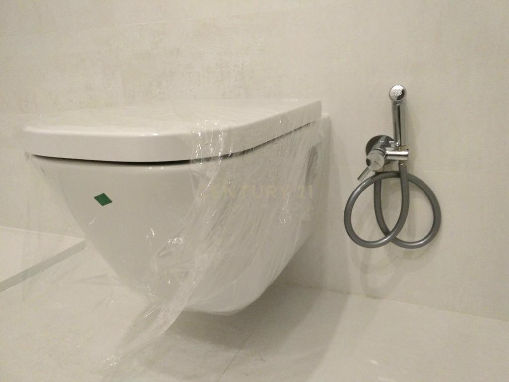 Apartamento T4 totalmente renovado junto à Casa da Música - Image 20