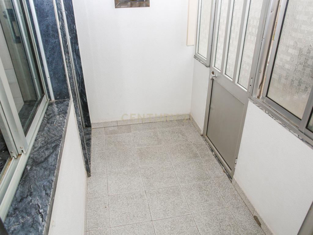 Prédio em Propriedade Total - Habitação e Comércio - Image 85