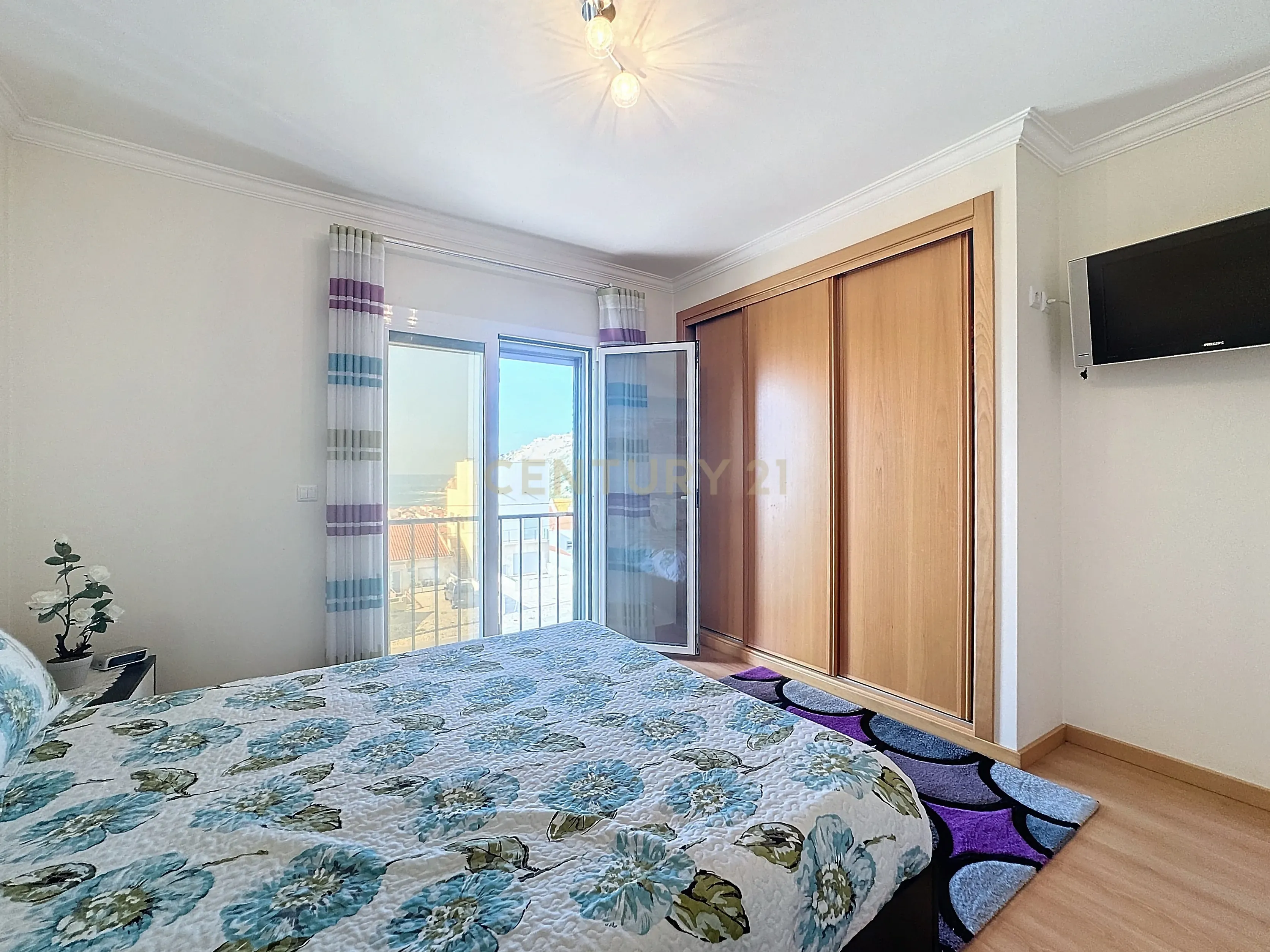 Apartamento T1+1 - Vista Mar - Garagem Fechada - Nazaré - Image 18
